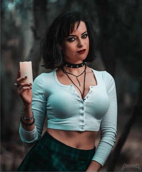 Meganrandom top profile image