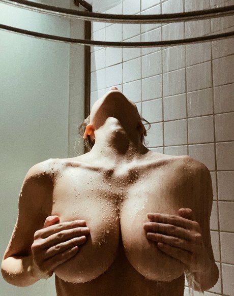 voronina model セクシー女優 写真