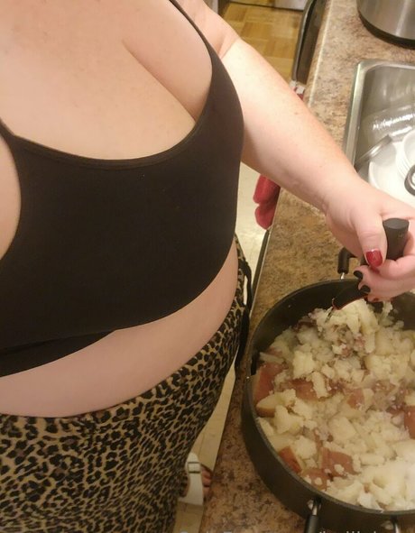 成熟した異人種間OnlyFans アダルト 写真