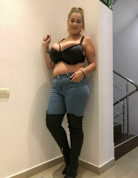 熟女 BBC OnlyFans ポルノ 写真