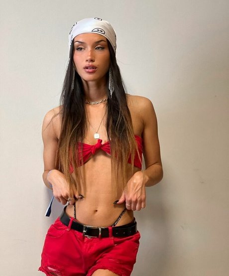 Danit Tal HD女優 アーカイブ