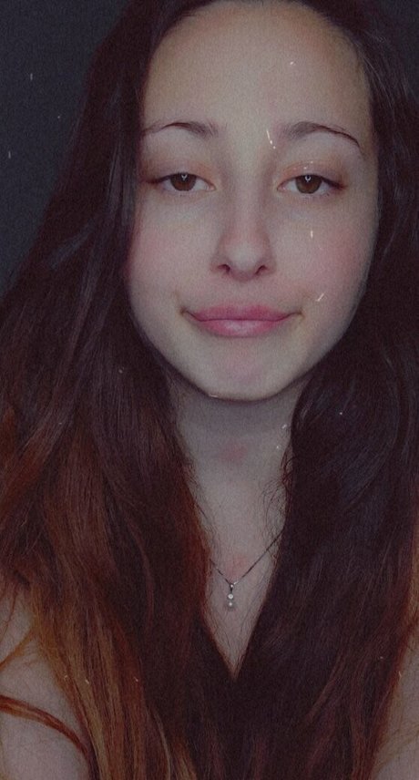 プリンセスアジアンOnlyFans セクシー 写真