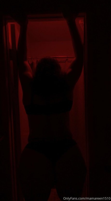 shesabigone セクシーなスター 画像