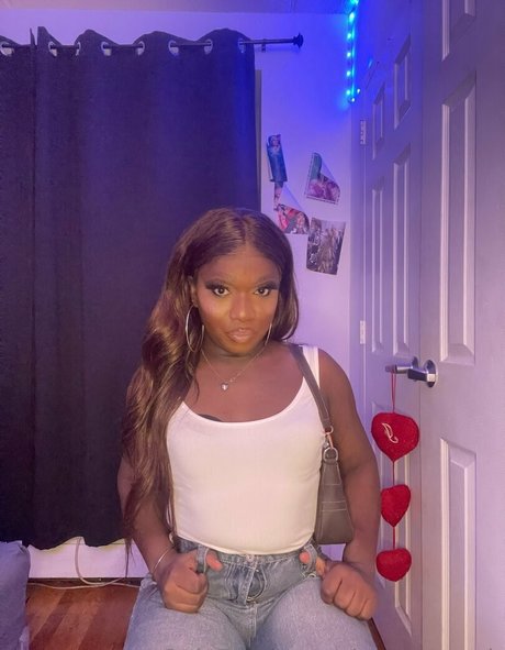 sissy serayah 素敵な女優 ギャラリー