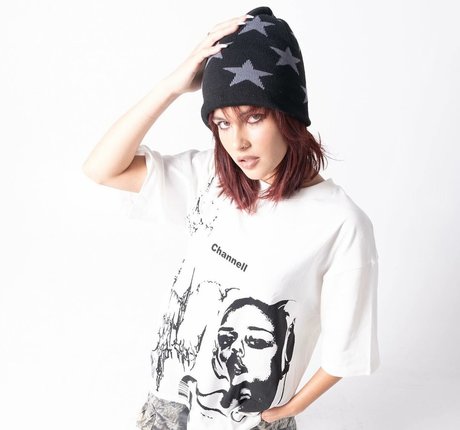 Jalynn Irwin 美しいスター 写真