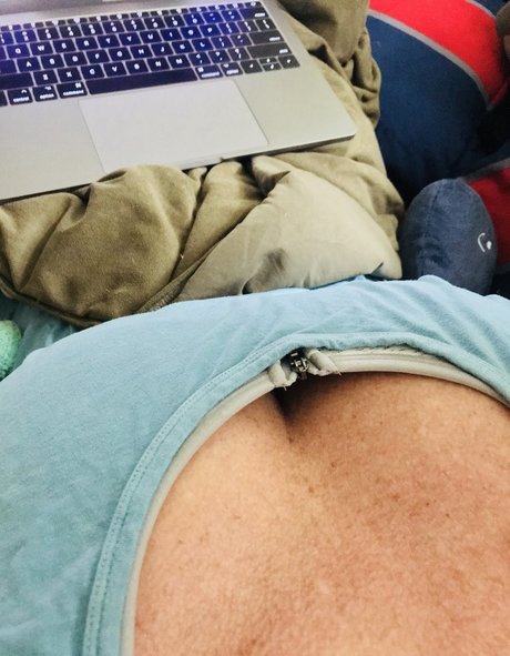 Itsmekelli 素敵なポルノスター 写真