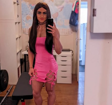 ニューハーフ 熟女 OnlyFans ヌード 画像