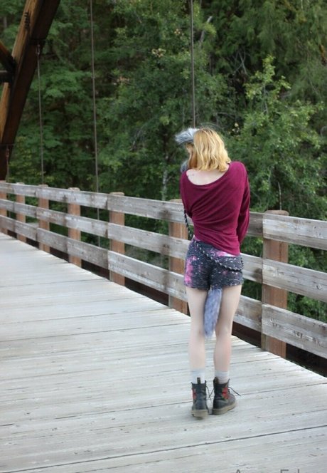 sunflowerseedling セクシーなポルノスター 画像