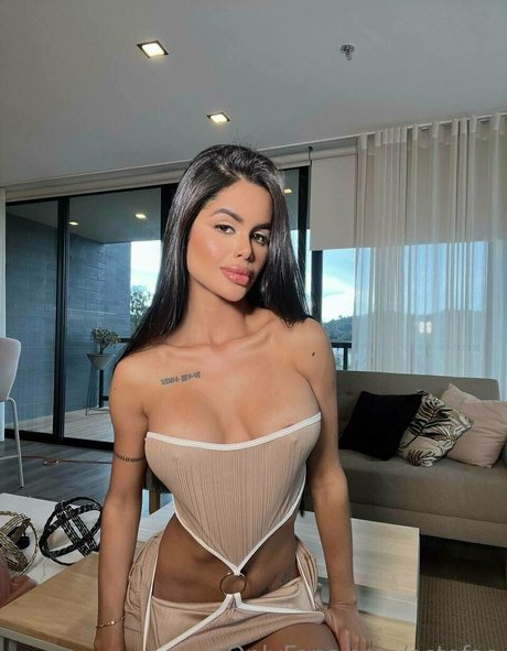 姉妹OnlyFans 無料xxx ギャラリー