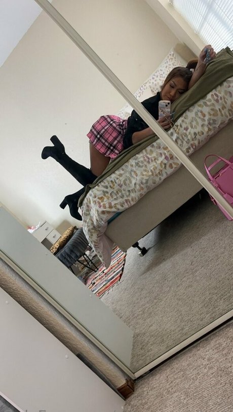 alizayangelxxx ポルノモデル 画像