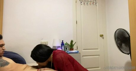 lilyuw88 ポルノスター xxx 写真