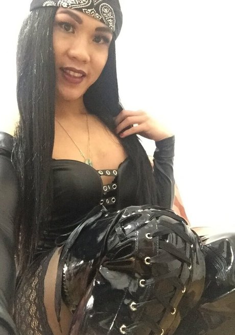 手袋onlyfans 美しい 写真