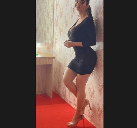 ディスコード トランス OnlyFans アダルト 画像