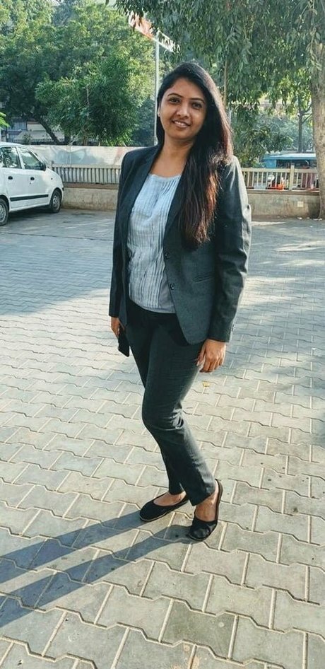 アジア人のタトゥー OnlyFans ヌード 写真