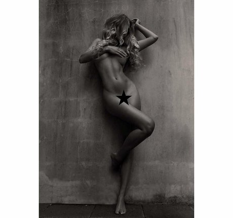 Steph Claire Smith ポルノスター ベスト アーカイブ