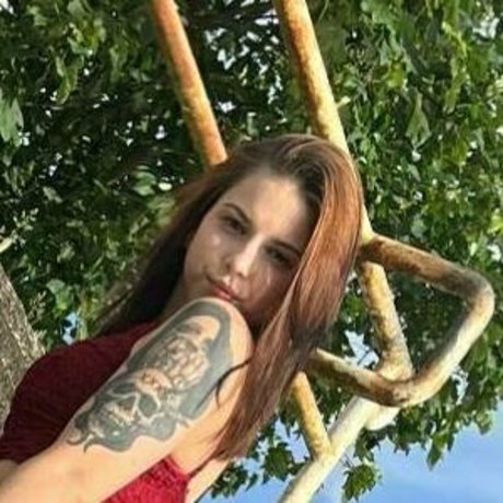 sammygoeswild エロティック女優 ギャラリー