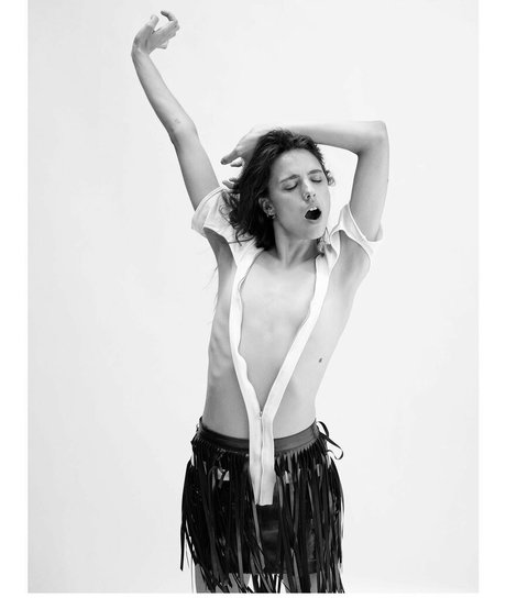 Margaret Qualley ヌード女優 写真