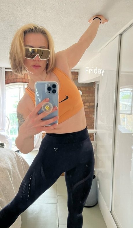 美しいベイビーOnlyFans 限定 写真