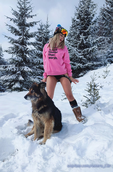 ashera cat 完璧な女優 画像