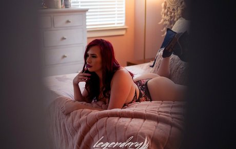 大きな乳首OnlyFans セクシーヌード 画像