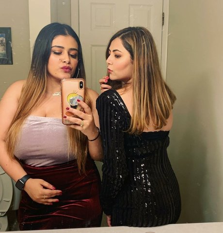 完璧なボディ OnlyFans ヌード 写真