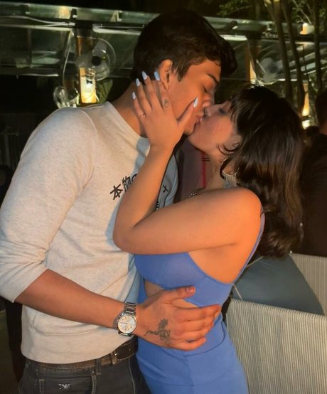 アジアンバニーOnlyFans xxx 写真