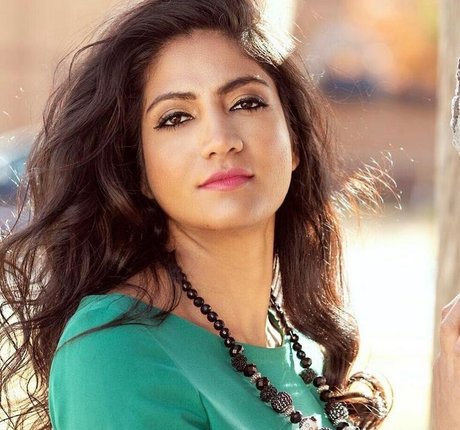 Komal Bhagat ポルノスター 写真