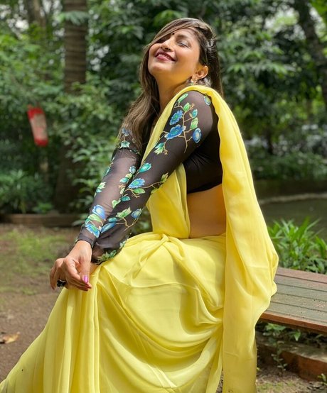 Roma Varadkar ヌードのポルノスター 写真