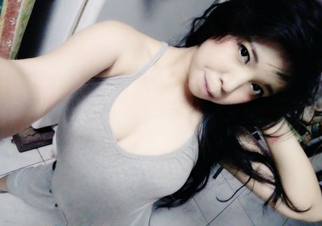 アジアンフィットネス OnlyFans ホットセクシー 写真