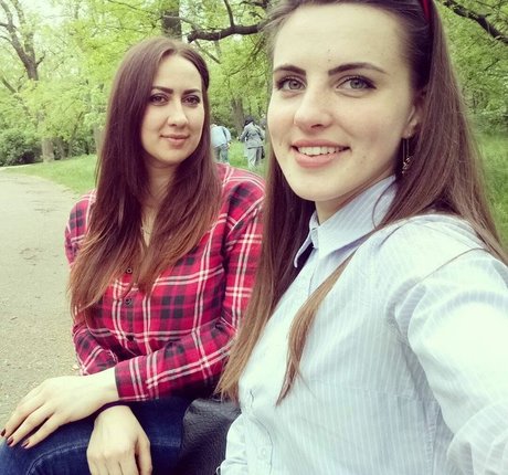 Olya Bulka 素敵なスター アーカイブ