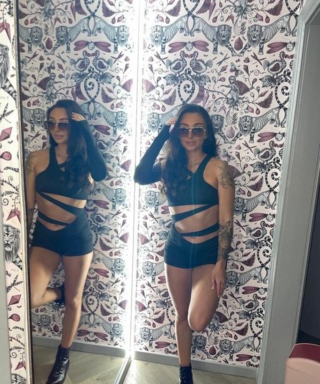 Chloe Panchal 独占女優 画像