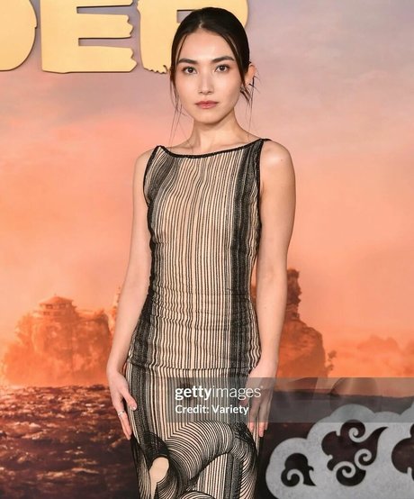 Maria Zhang 女優 写真