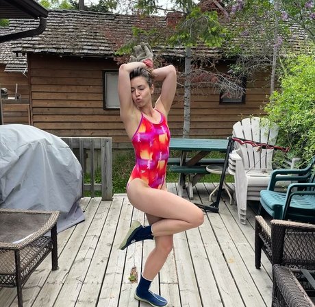 Gina Louise Phillips アダルトスター 写真