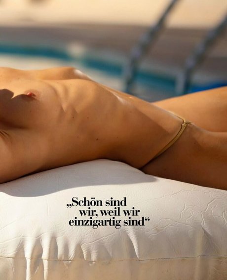 Aneta Sablik ヌードモデル 画像