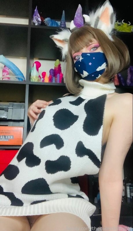 ニューハーフ ドミナトリックス OnlyFans アートポルノ 写真