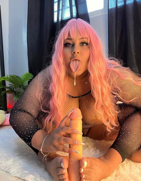 niviannyp 独占スター 写真