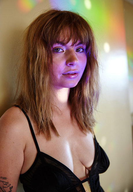 Willow Avalon 完璧な女優 写真