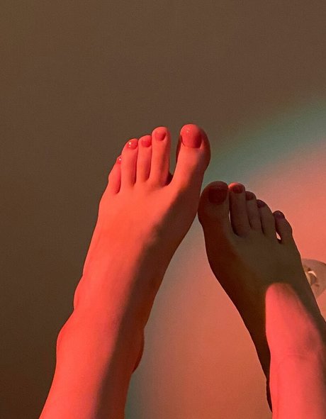 uslstyan アート女優 写真