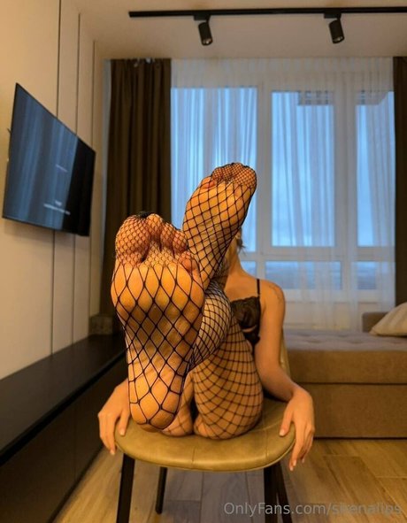 sirenalips ホットなポルノスター ギャラリー