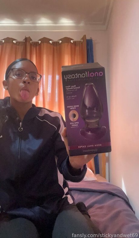 stickyandwet69 限定モデル 画像