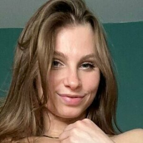 Kjanecaronn 美しいスター ギャラリー