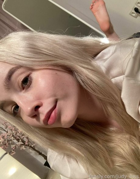 deni__dragons__ ホットモデル ギャラリー