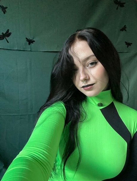 BabyDana ポルノスター 裸 画像