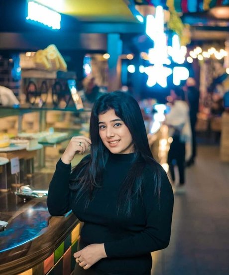 客室乗務員 OnlyFans 無料ヌード ギャラリー