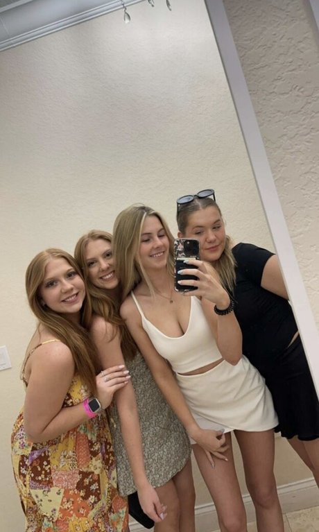 itslexismith 独占スター アーカイブ