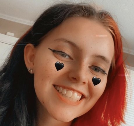 Katherine Means かわいいスター アーカイブ