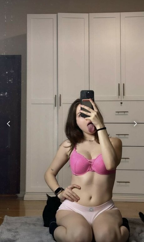 Talissa Smalley ヌードスター ギャラリー