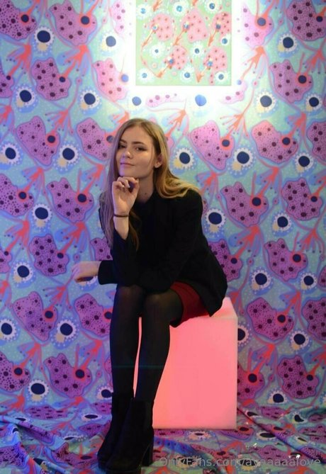 nina williams ホットなポルノスター 写真