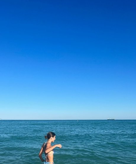 Morena Bradas ポルノスター 高品質 写真