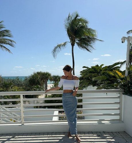 Morena Bradas 美しいモデル 写真